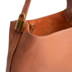 LOUIS VUITTON Low Key Hobo MM - 图片 12