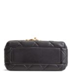 CHANEL Pearl Logo Lambskin Flap Bag - Black - 图片 7