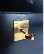 Hermès Kelly 28 Box Leather Black GHW - 图片 9