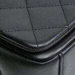 CHANEL On And On Flap Bag - Black - 图片 10