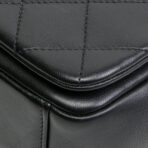 CHANEL On And On Flap Bag - Black - 图片 9