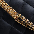 CHANEL On And On Flap Bag - Black - 图片 12