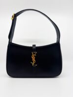 Le 5 a 7 Hobo Bag in Smooth Leather - 图片 7