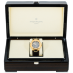 Patek Philippe Nautilus 5712R-001 Moon Phases Rose Gold (2017 to 2020) - 图片 7