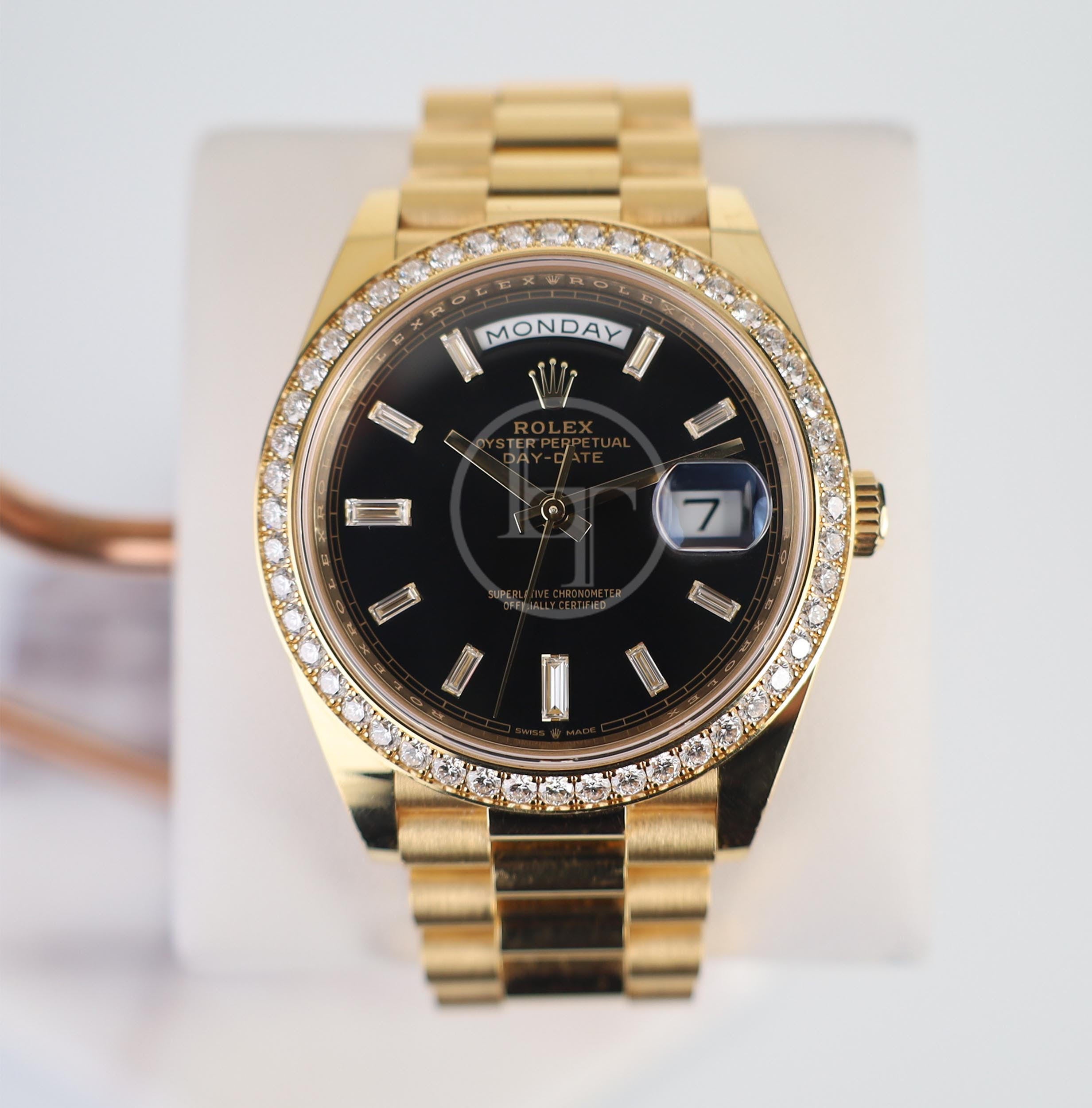 unnamed_0e4a60ac-f62f-478b-9f02-2548d7e4c645.jpg Rolex Day-Date 40 Yellow Gold Black Diamond Dial & Diamond Bezel President Bracelet 228348RBR - - 图片 1